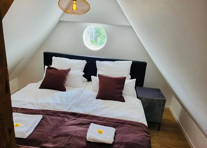 Apartment Sioux Stilvoll Eingerichtete Im Stadtkern I Netflix I Nespresso I Kaufbeuren